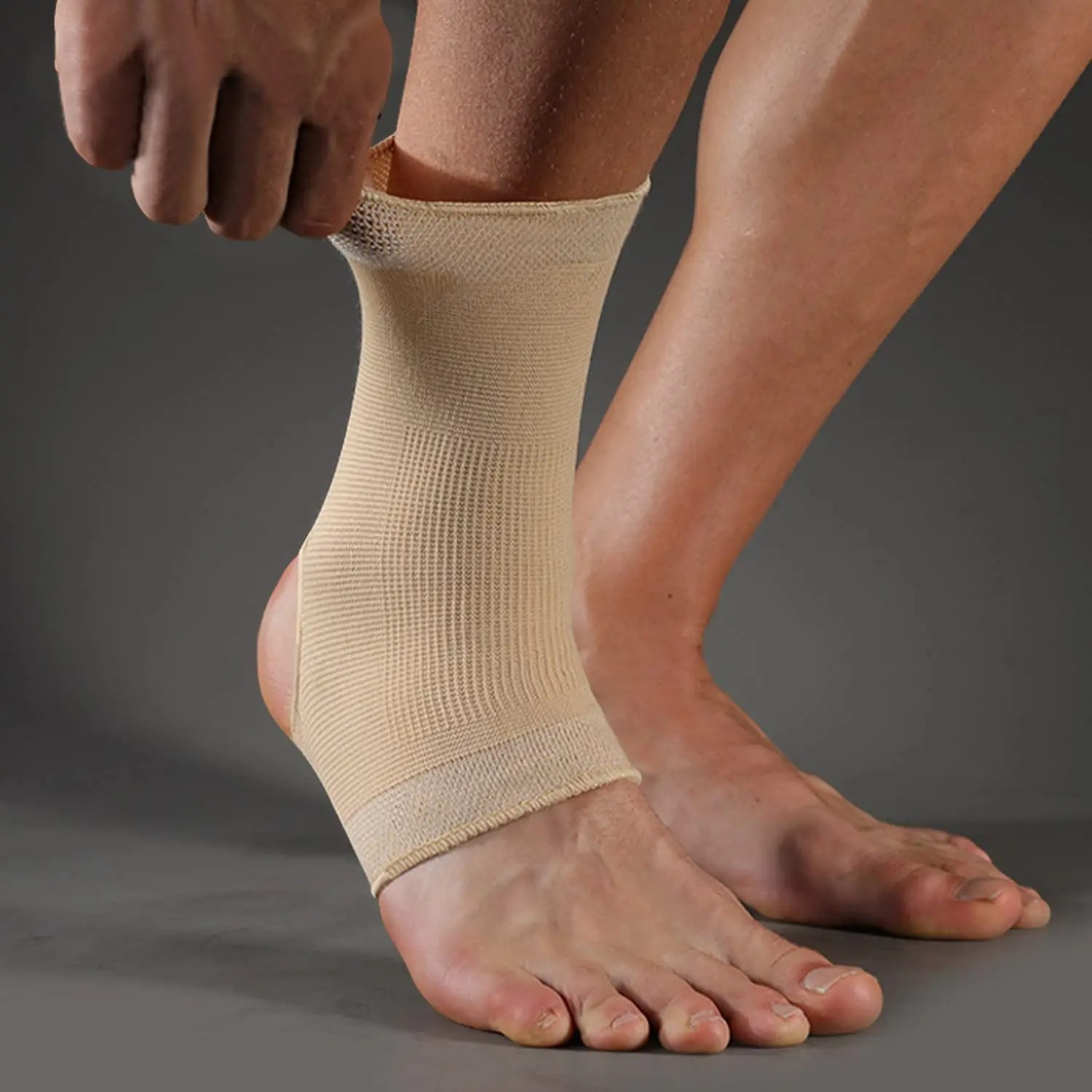 Running Gear - 1pc Skin Color Sports Ankle Support